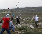 اسرائیل به دنبال تعیین 20 سال زندان برای فلسطینیانی که سنگ پرتاب می کنند!