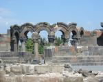 کلیسای جامع زوارتنوتس از آثار باستانی ارمنستان (+تصاویر)