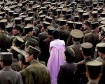 تصاویر از کره شمالی که برای عکاس دردسر آفرید