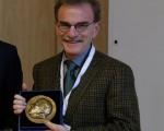 برنده نوبل پزشکی 2013 مجلات معتبر علمی را تحریم کرد
