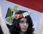 دختر جنجالی مصر دوباره برهنه شد! +عکس