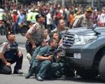 چندین انفجار پایتخت اندونزی را به لرزه درآورد/دستکم ۶ نفر کشته شدند/اندونزی به حالت آماده‌باش درآمد/داعش تهدید به حمله کرده بود+تصاویر