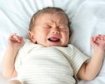 اثر غذای مادر شیرده بر دل درد نوزادان