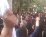 تصاویر: تجمع مردم اصفهان در واکنش به حادثه اسیدپاشی / «زاینده‌رود خشک شده، اسیدپاشی مُد شده»