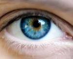 ۸ درمان خانگی برای رفع خستگی چشم