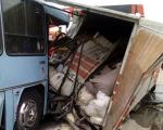 تصادف مرگبار اتوبوس با کامیون/عکس