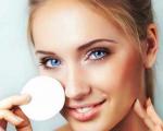 آموزش روش صحیح پاک کردن آرایش از روی صورت
