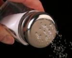 رییس سازمان غذا و دارو:  خطر بازگشت "گواتر"/ نمک یددار بخورید