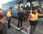 تصادف اتوبوس با کامیون کشنده/15 تن کشته و مجروح شدند +عکس