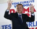 اردوغان پرچم پیروزی را بالا برد