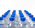 آب درون بطری پلاستیکی و افزایش خطر ابتلا به سرطان سینه