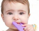 علایم و نشانه های دندان در آوردن در کودکان