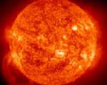چرا جو خورشید داغ‌تر از سطح آن است؟