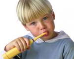 چرا باید به دندانهای شیری کودکان توجه کرد؟