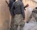 داعش سر چند سوری را با شمشیر زد
