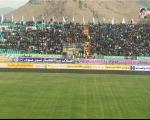 حضور هواداران استقلال روی چمن