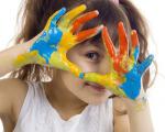 تحلیل معانی رنگ ها در نقاشی کودکان
