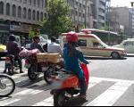 عکس: دختر موتور سوار در خیابان انقلاب!