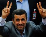 تنقلات و تخمه های خود را آماده کنید؛ احمدی نژاد بازهم می خواهد کاندیدا شود / او احتمالا رد صلاحیت می شود