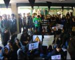 تجمع دانشجویان علامه در اعتراض به اسید پاشی (+عکس)