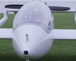 اولین هواپیمای دوگانه‌سوز که در هنگام پرواز به طور مستقیم شارژ می‌شود+تصاویر