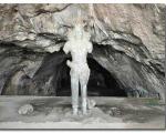 غار شاپوریکی از غارهای زیبا
