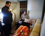 عکس: کمردرد ظریف در هواپیما عود کرد