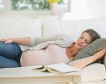 دردسر های خوابیدن در دوران بارداری