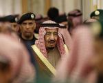 سلمان و پسرش در اوج «افول»!/ رمز بیش فعالی شاه سعودی چیست؟