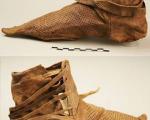 عکس: کفش قرن چهاردهم!