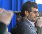 واکنش تند سپاه به اظهارات احمدی نژاد: اول تحقیق کنید