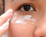 7 روش طبیعی برای از بین بردن سیاهی دور چشم