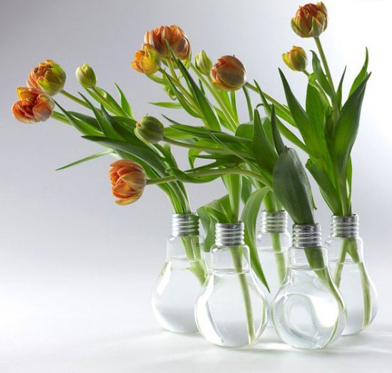 گلدان ،آسان ترین راه ایجاد تغییر های خوب و چشمگیر در خانه است.