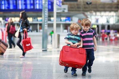 سفر رفتن با کودکان,درمان اوتیسم در کودکان