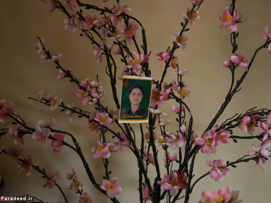 عکاس زن ایرانی در پادگان زنان کرد