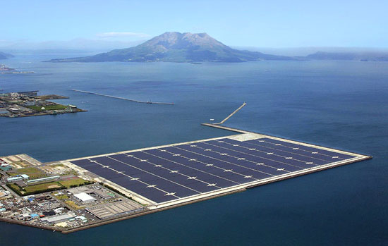 ساخت بزرگ‌ترین نیروگاه خورشیدی شناور دنیا در ژاپن