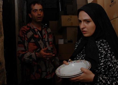 دردسرهای گلاره عباسی در بازار شلوغ تهران