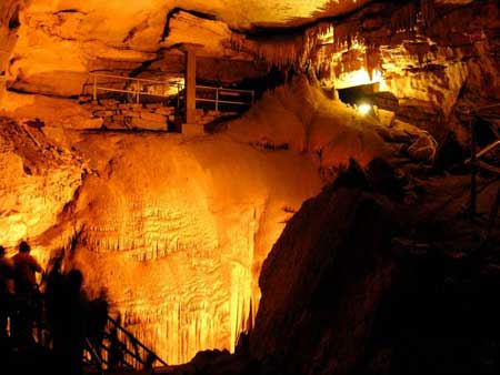 9 غار شگفت انگیز جهان,غارهای جهان