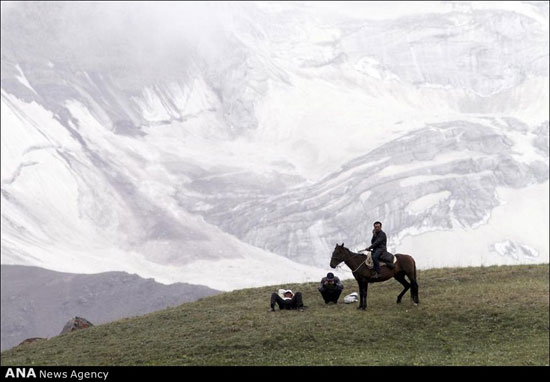 مسابقه اسب‌سواری در ارتفاعات