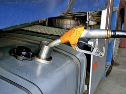  بنزین , تغییرسیاست بنزینی ایران ضروری است,اخبار