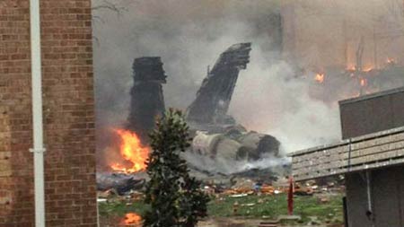 سقوط جنگنده اف 18,سقوط جنگنده ,تصاویر سقوط جنگنده اف 18,اخبار حوادث
