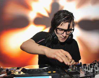 پردرآمدترین DJ های سال 2013,اسکریلکسSkrillex