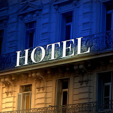 همه‌چیز درباره هتل، متل، پانسیون، ریزورت و داستان ستاره‌ها