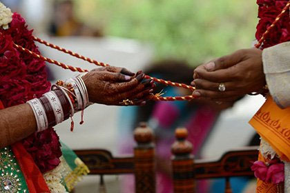 عروس هندی وسط مراسم عروسی داماد را عوض کرد