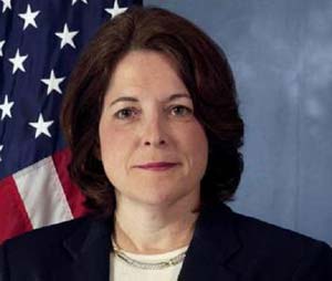 سرویس امنیتی کاخ سفید,جولیا پیرسون,رئیس سرویس امنیتی کاخ سفید