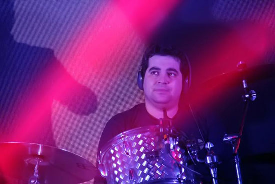 کنسرت‌های «محمد علیزاده» همچنان در تهران خوب می‌فروشد