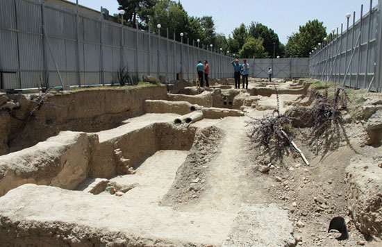 (تصاویر) پایه‌های کاخ کشف‌شده در اصفهان