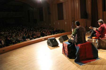 کنسرت حسین علیزاده,کنسرت حسین علیزاده در شهر کرد,تصاویر کنسرت حسین علیزاده در شهر کرد