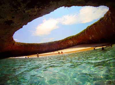 ساحل مخفی در جزیره ماریتا,جزیره ماریتا,جاذبه های گردشگری مکزیک