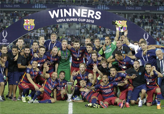 عکس: قهرمانی بارسلونا در سوپر جام اروپا